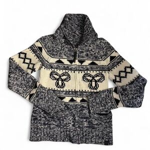 100% Lambswool TNA zip up